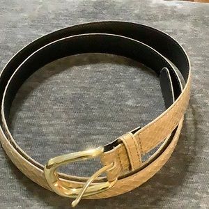 Genuine snakeskin light tan belt.   Sz XL